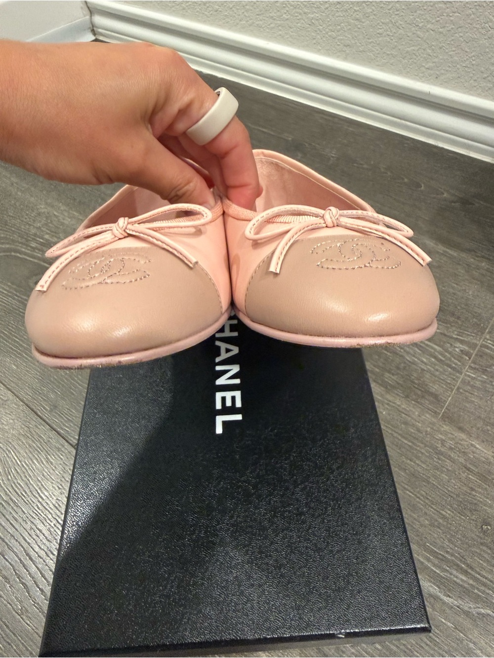 CHANEL 23K Lambskin CC Cap Toe Ballet Flats Pink 37 G02819 Box Authentic - Picture 3 of 6
